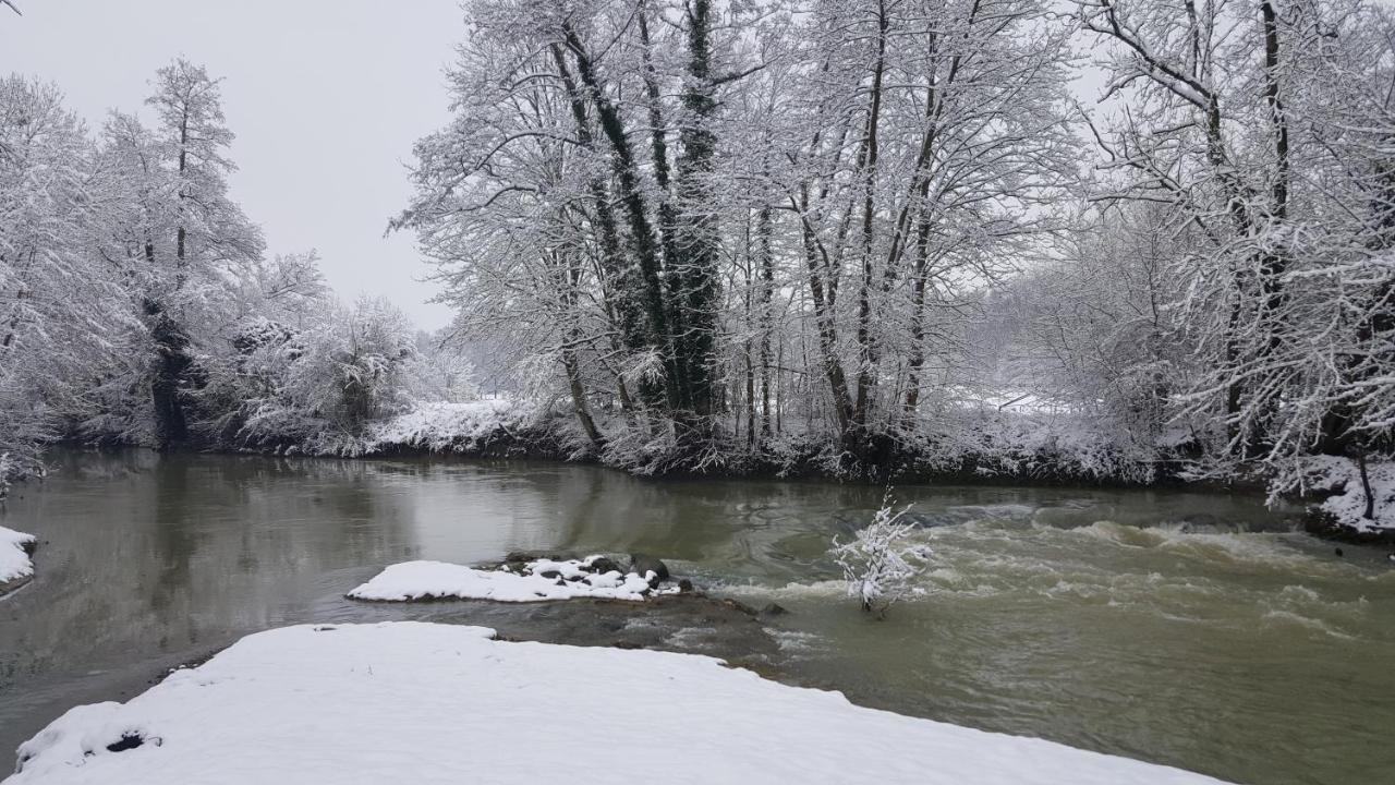 Le Moulin De Pommeuse Bed & Breakfast エクステリア 写真