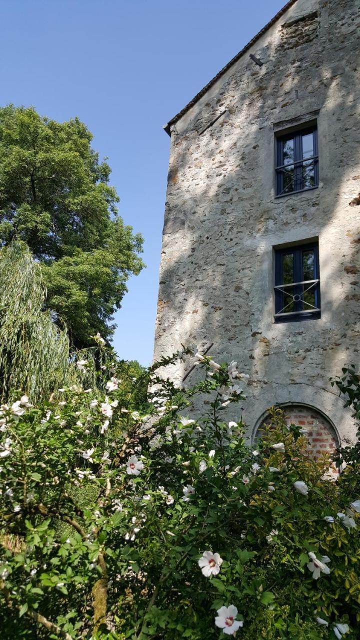 Le Moulin De Pommeuse Bed & Breakfast エクステリア 写真