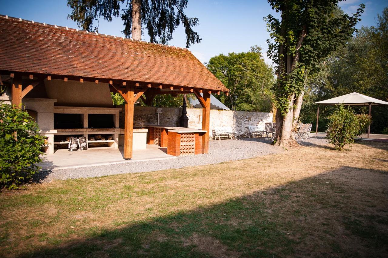 Le Moulin De Pommeuse Bed & Breakfast エクステリア 写真