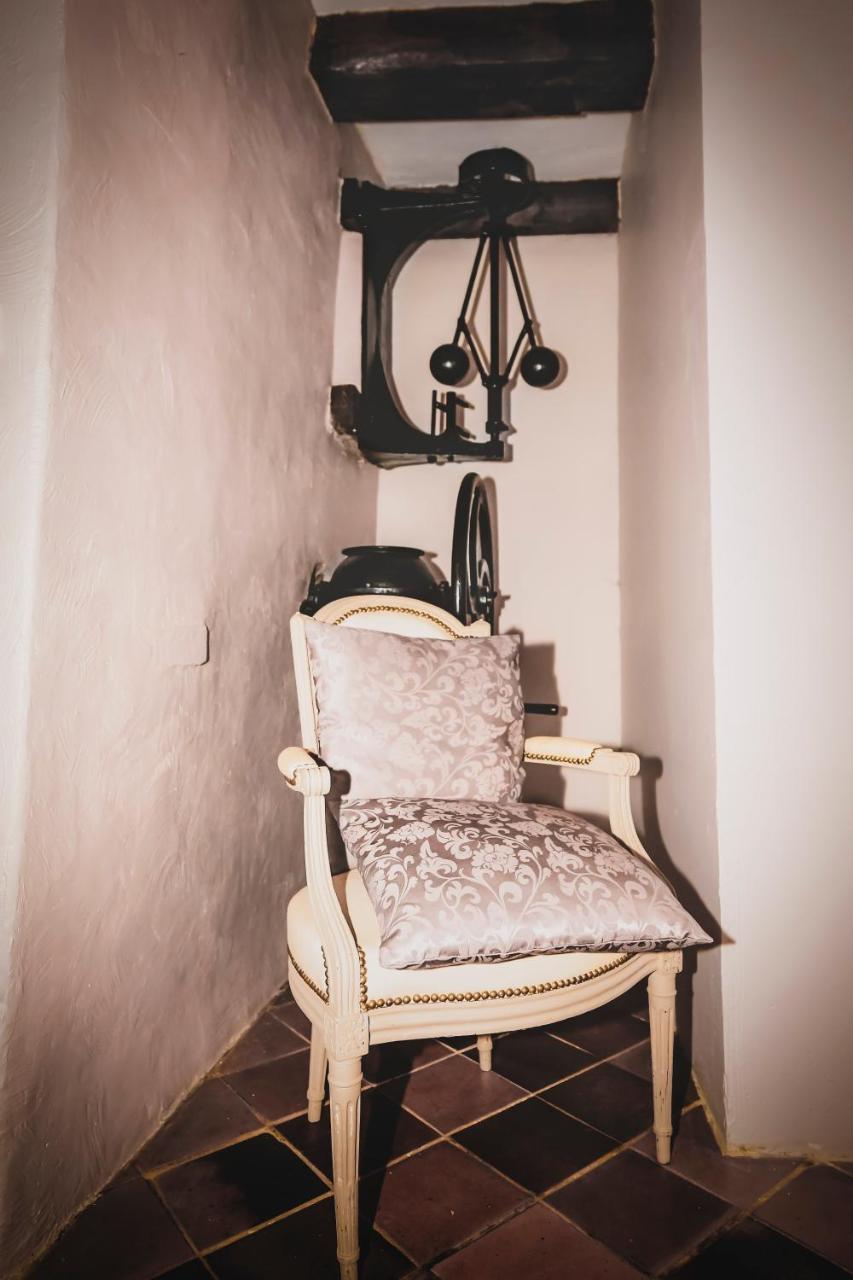 Le Moulin De Pommeuse Bed & Breakfast エクステリア 写真